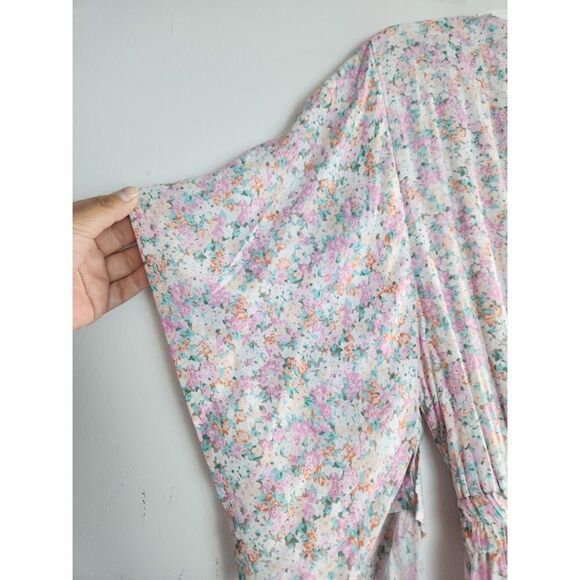 Faithful the Brand "Massimo" Pink Floral Tie Front Flare Sleeve Midi Dress sz 4 - Picture 5 of 11